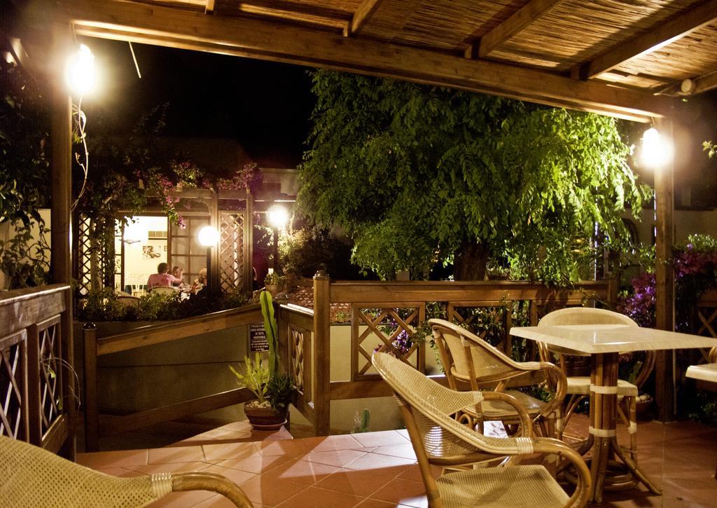 Hotel Corallo Pomonte Exterior photo