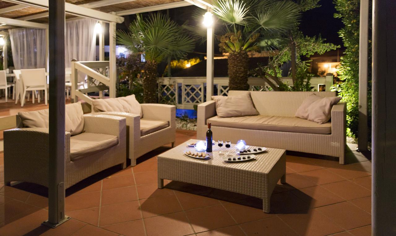 Hotel Corallo Pomonte Exterior photo